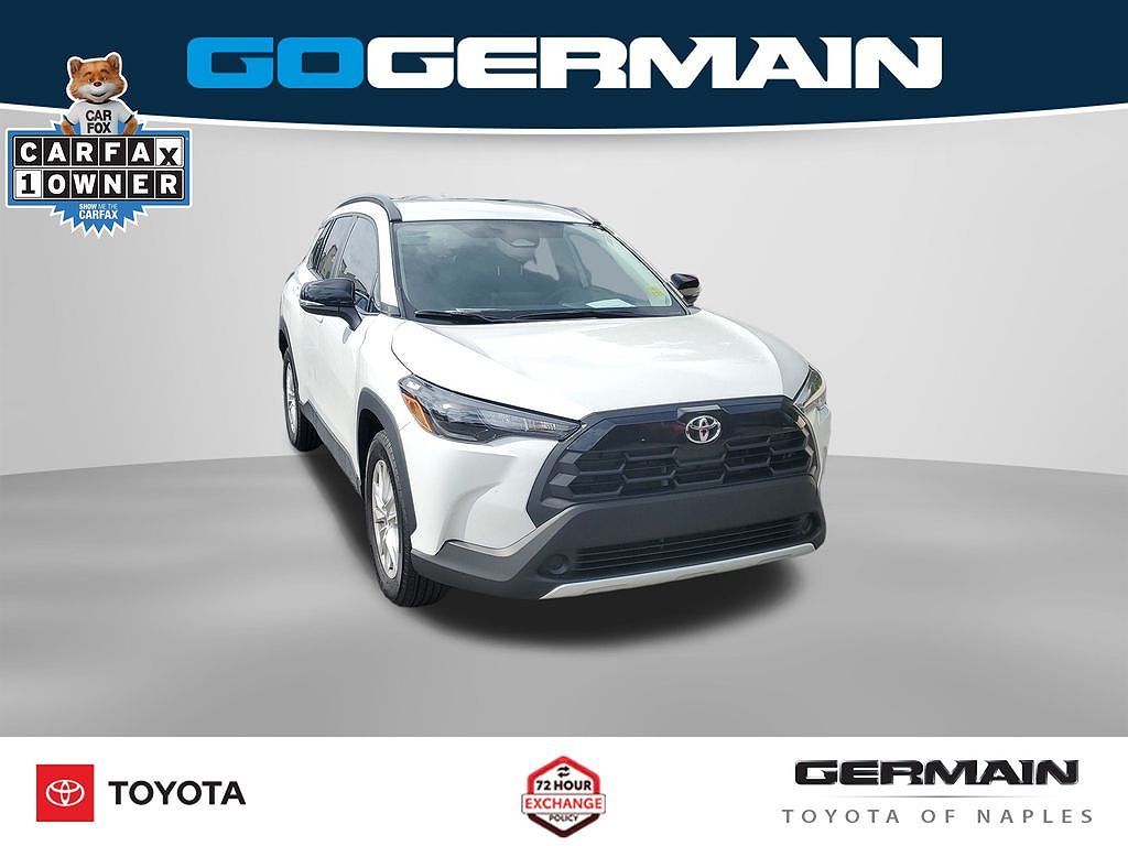 2026 Toyota Corolla Cross LE