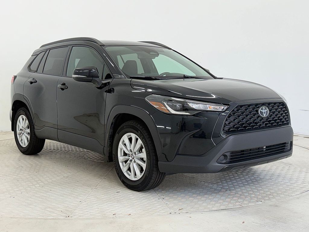 2023 Toyota Corolla Cross LE