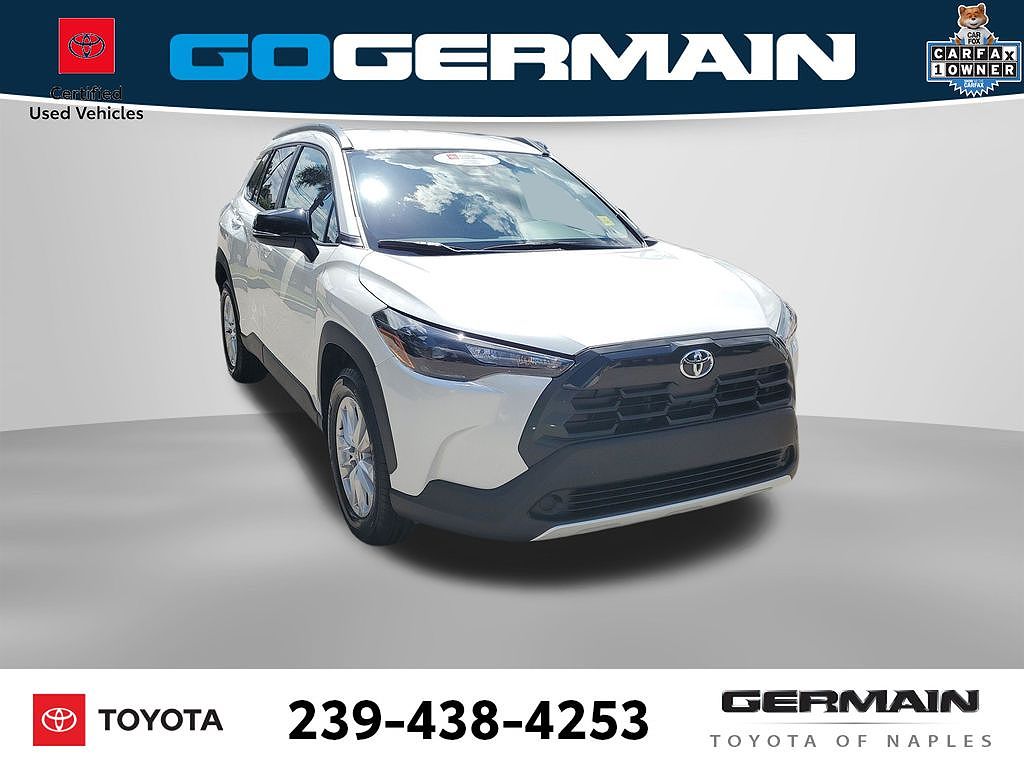 2026 Toyota Corolla Cross LE