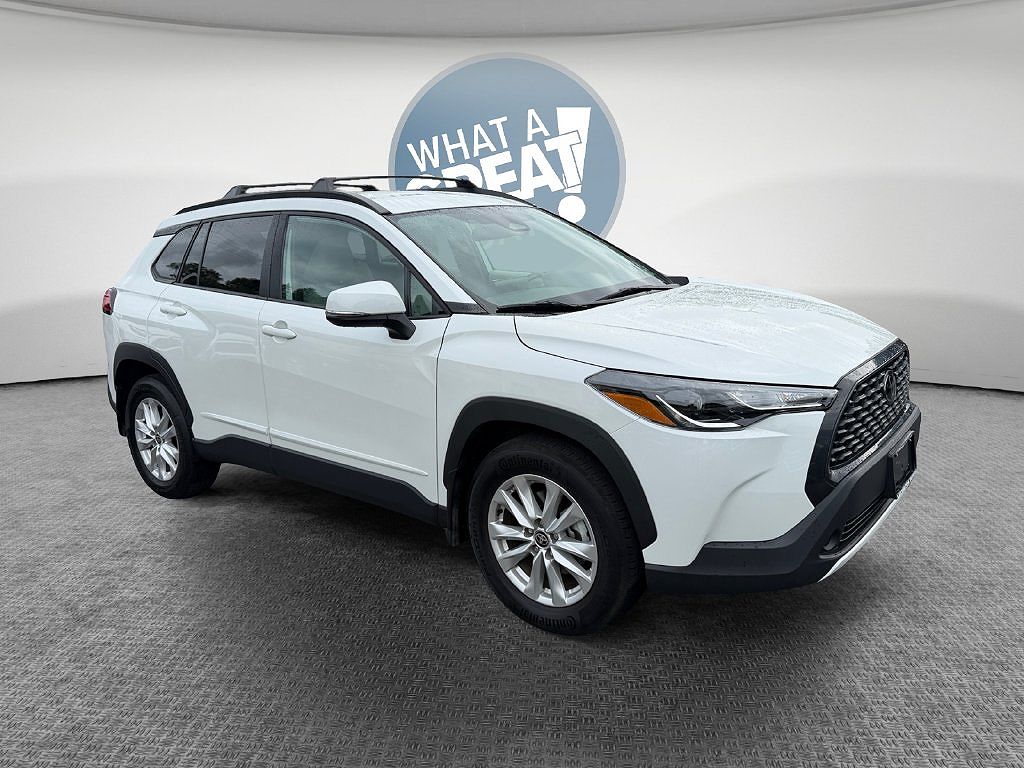 2023 Toyota Corolla Cross LE