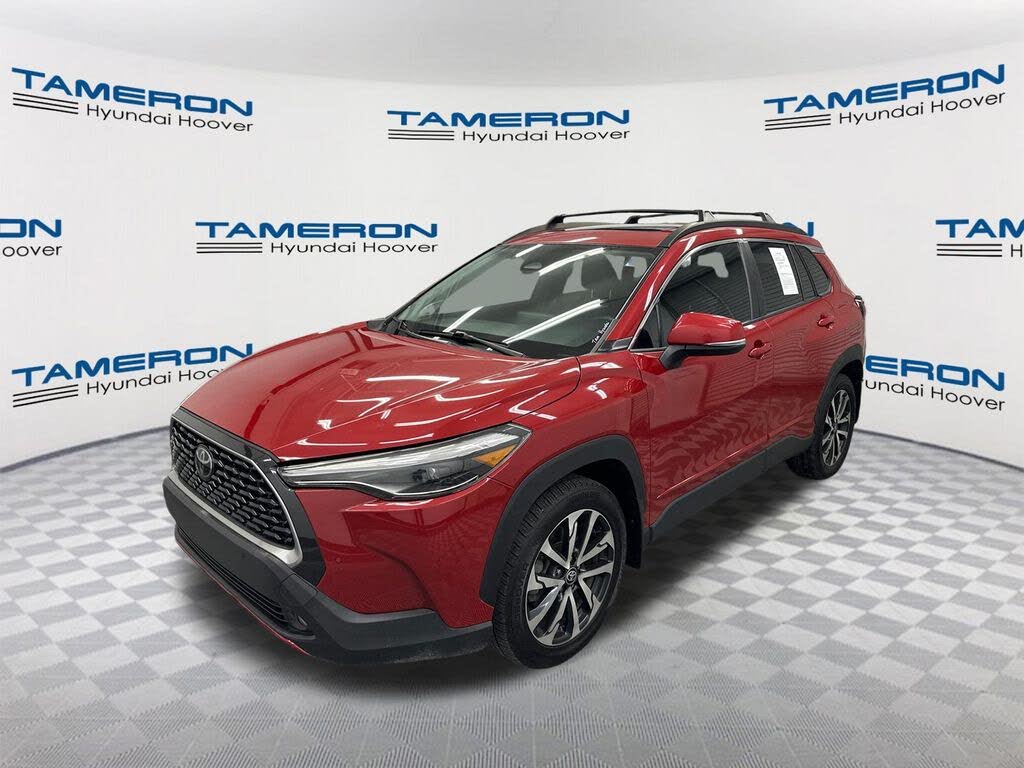 2024 Toyota Corolla Cross XLE