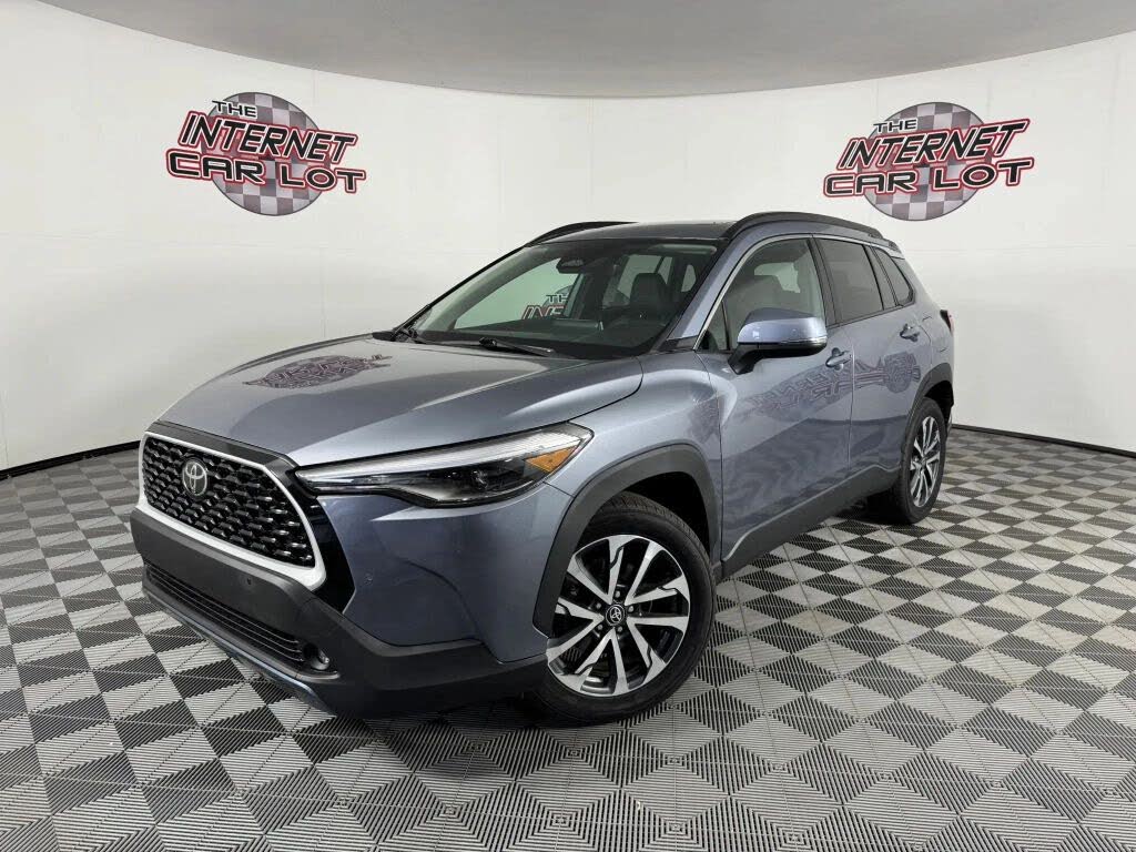 2023 Toyota Corolla Cross XLE