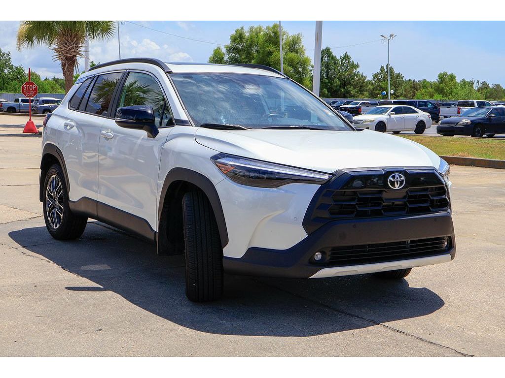 2026 Toyota Corolla Cross XLE