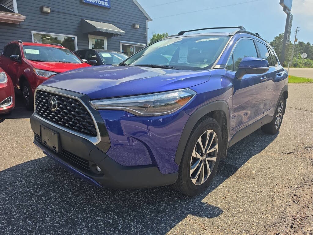 2023 Toyota Corolla Cross XLE