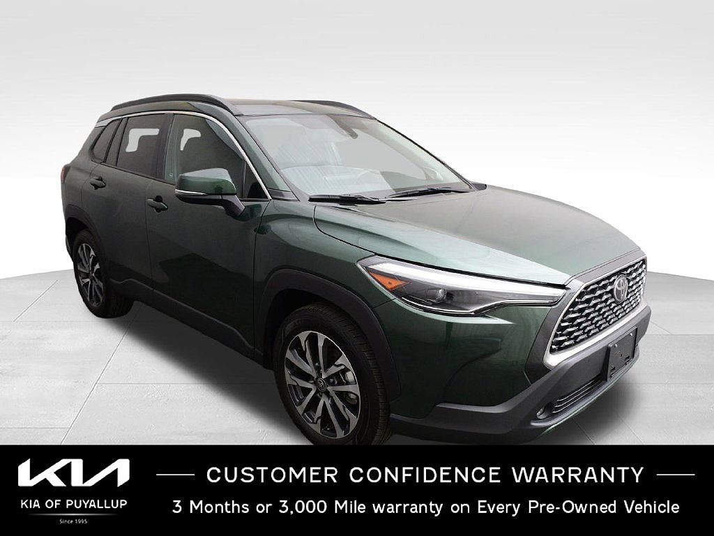 2022 Toyota Corolla Cross XLE