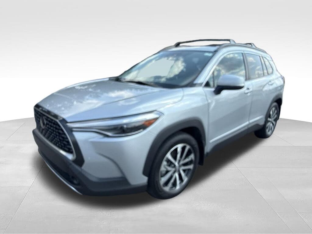 2024 Toyota Corolla Cross XLE