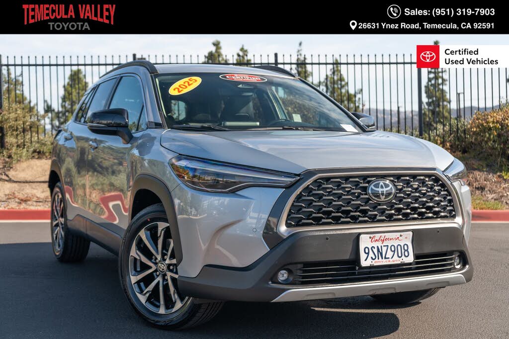 2025 Toyota Corolla Cross XLE
