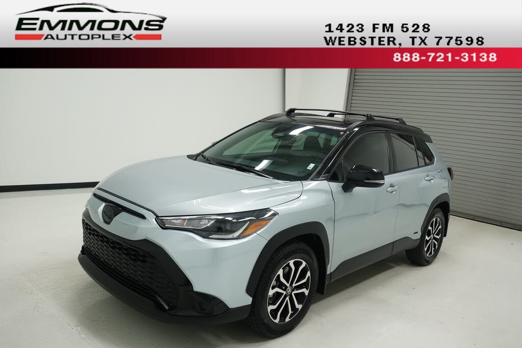 2023 Toyota Corolla Cross Hybrid SE