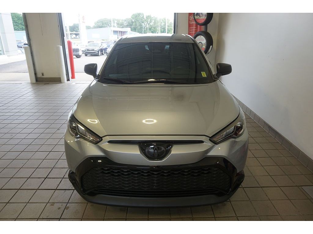 2025 Toyota Corolla Cross SE
