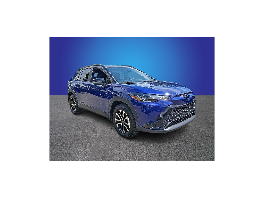 2025 Toyota Corolla Cross Hybrid SE