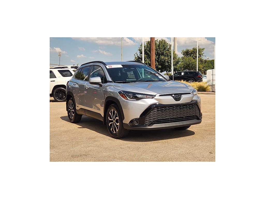 2024 Toyota Corolla Cross Hybrid SE