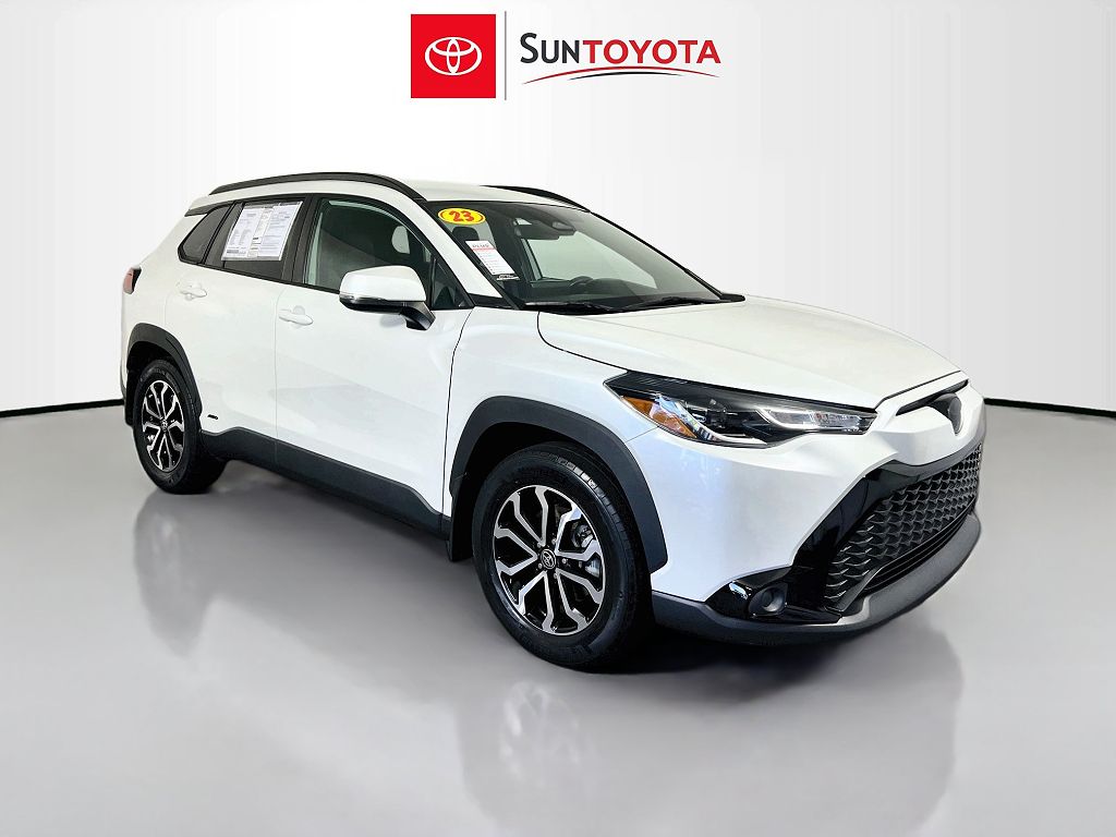 2023 Toyota Corolla Cross Hybrid SE