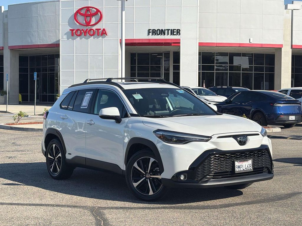 2024 Toyota Corolla Cross Hybrid XSE