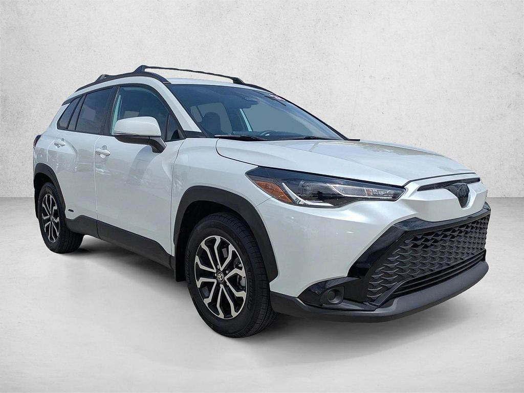 2024 Toyota Corolla Cross Hybrid SE