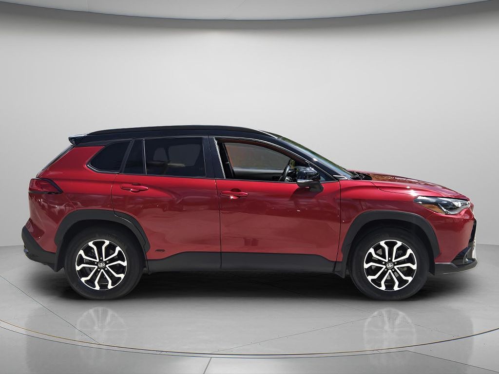 2023 Toyota Corolla Cross Hybrid SE