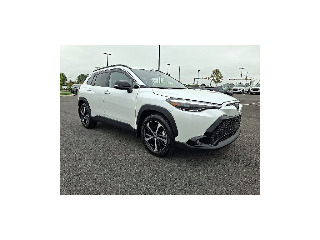 2025 Toyota Corolla Cross Hybrid XSE