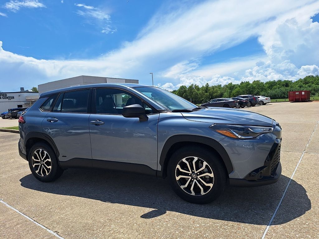 2023 Toyota Corolla Cross SE