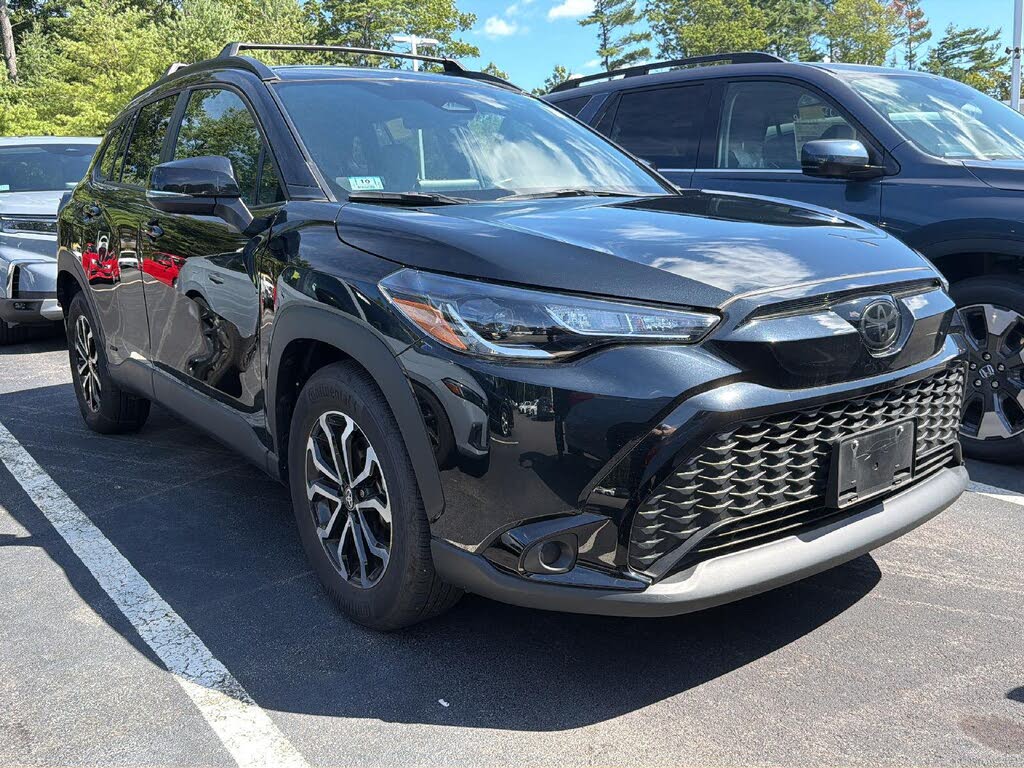2023 Toyota Corolla Cross Hybrid SE