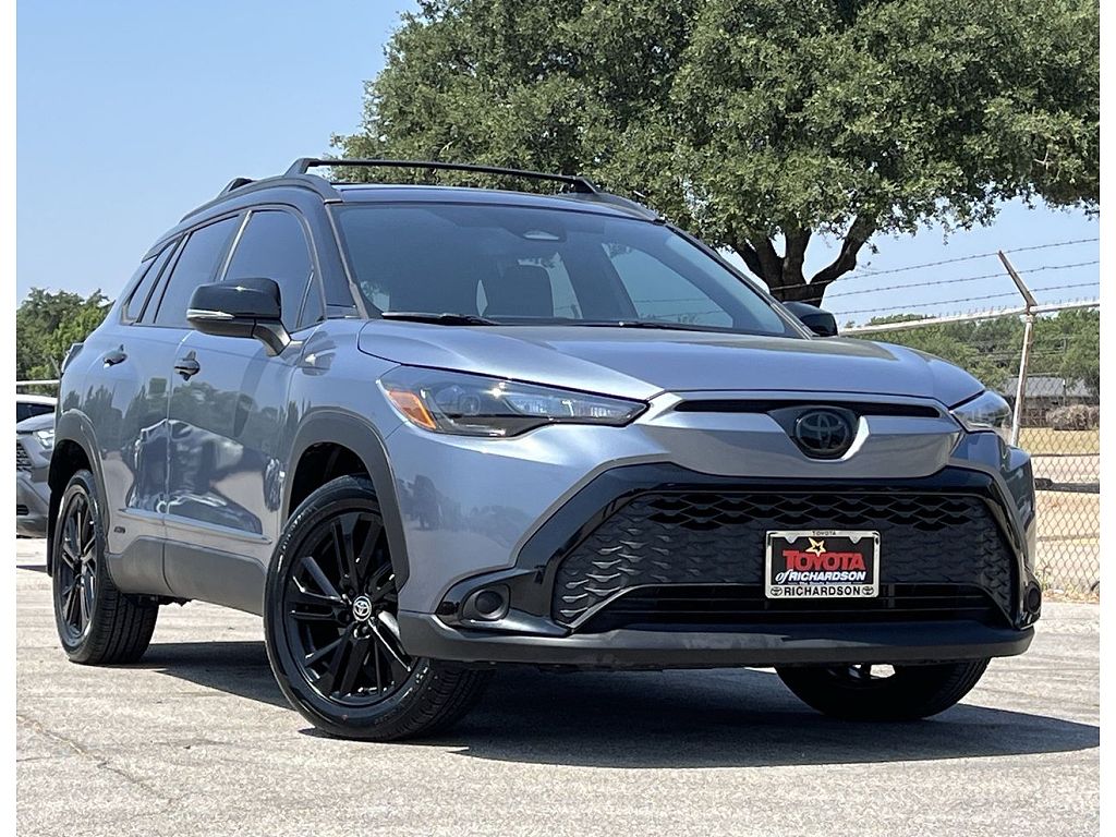 2024 Toyota Corolla Cross Hybrid Hybrid Nightshade w/Two-Tone Exterior Color