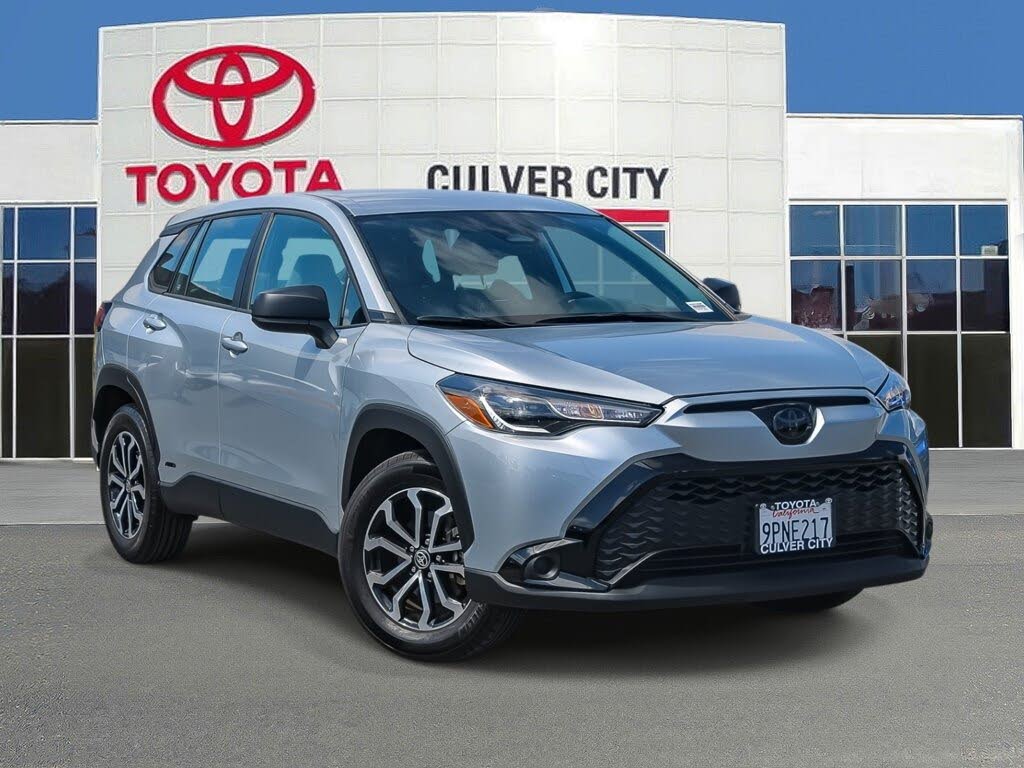 2024 Toyota Corolla Cross Hybrid XSE