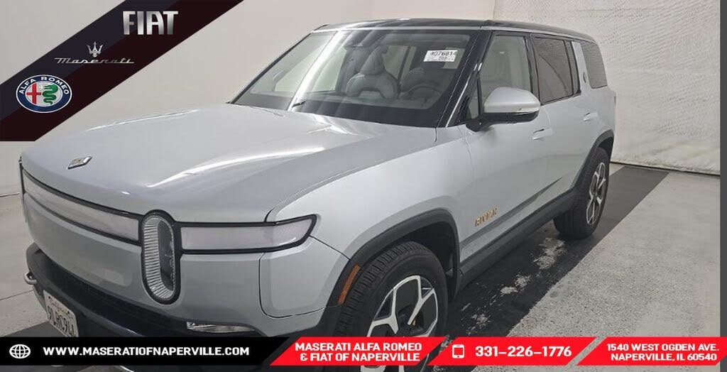 2024 Rivian R1S Adventure