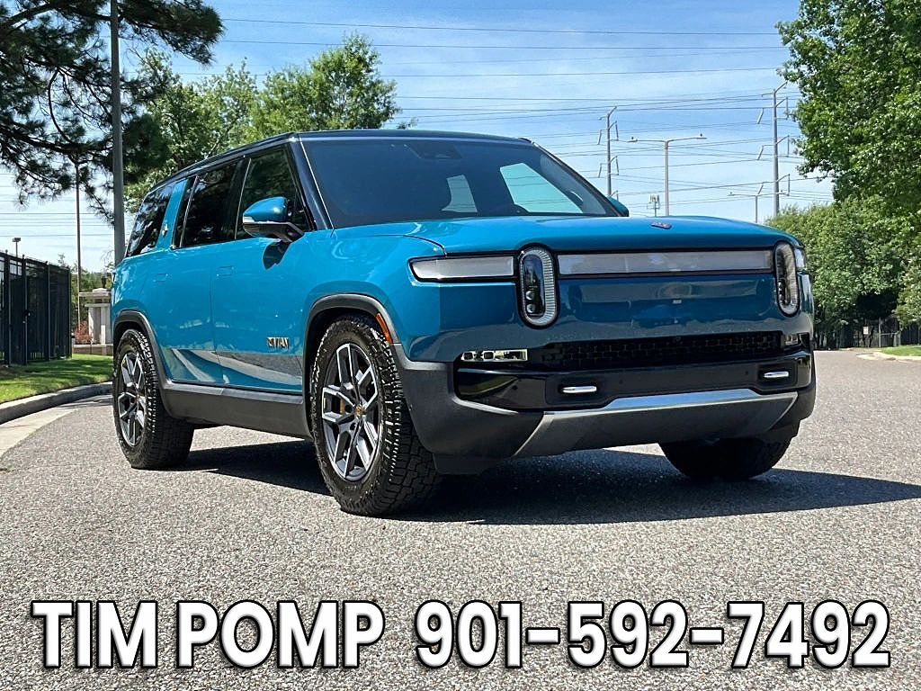 2023 Rivian R1S Adventure