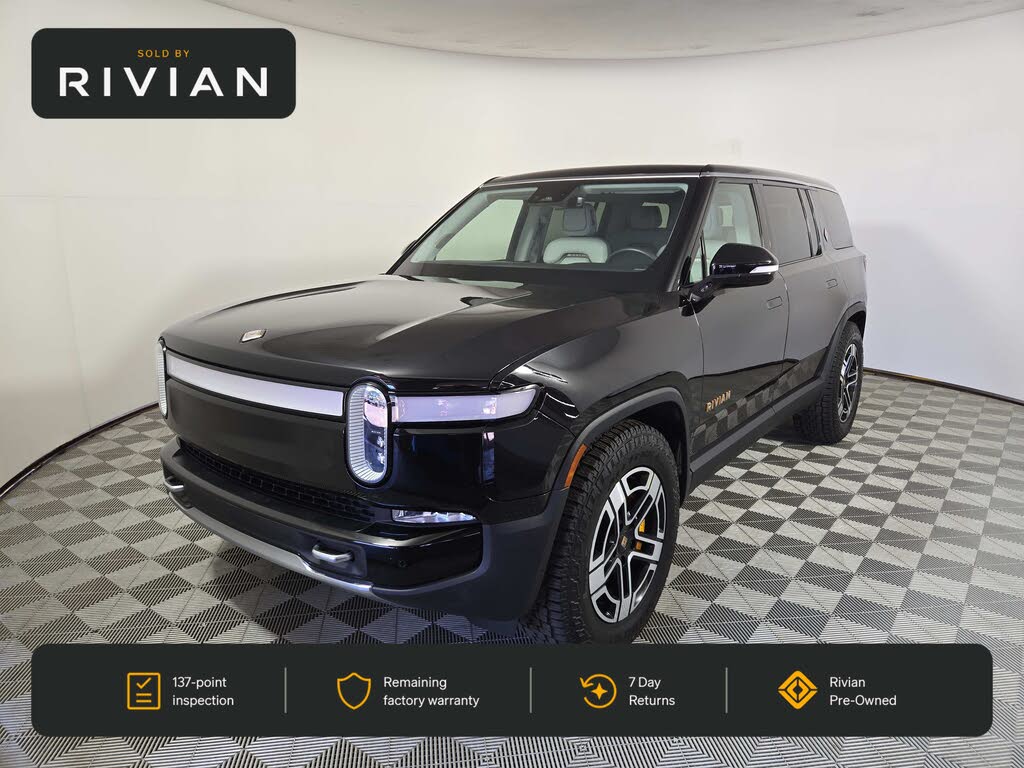 2023 Rivian R1S photo 1