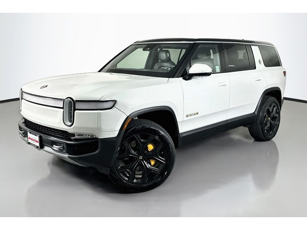 2023 Rivian R1S photo 1