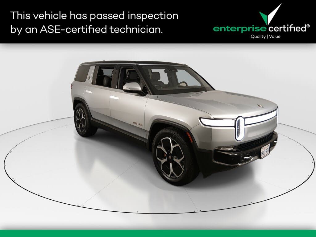 2023 Rivian R1S photo 1