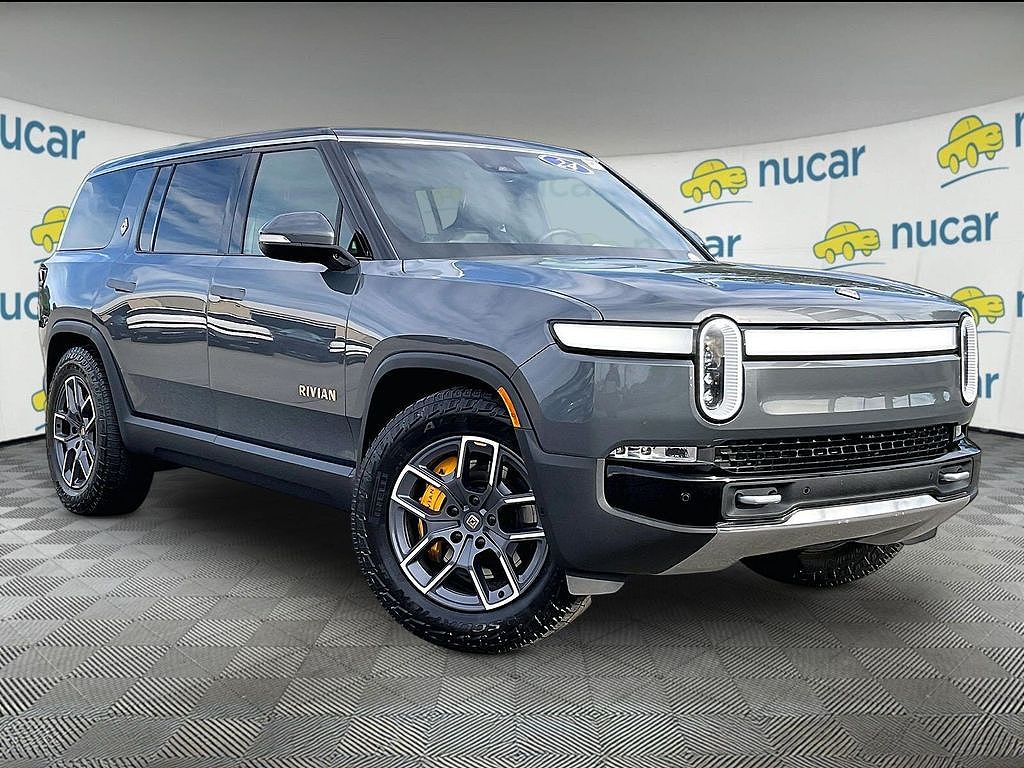 2023 Rivian R1S Adventure