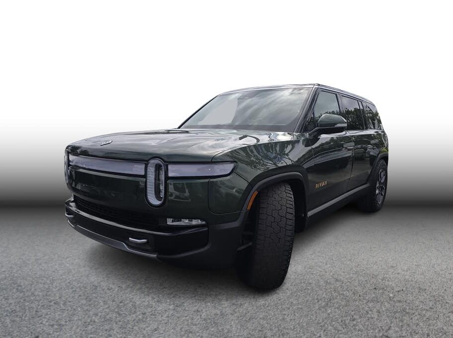 2024 Rivian R1S Adventure