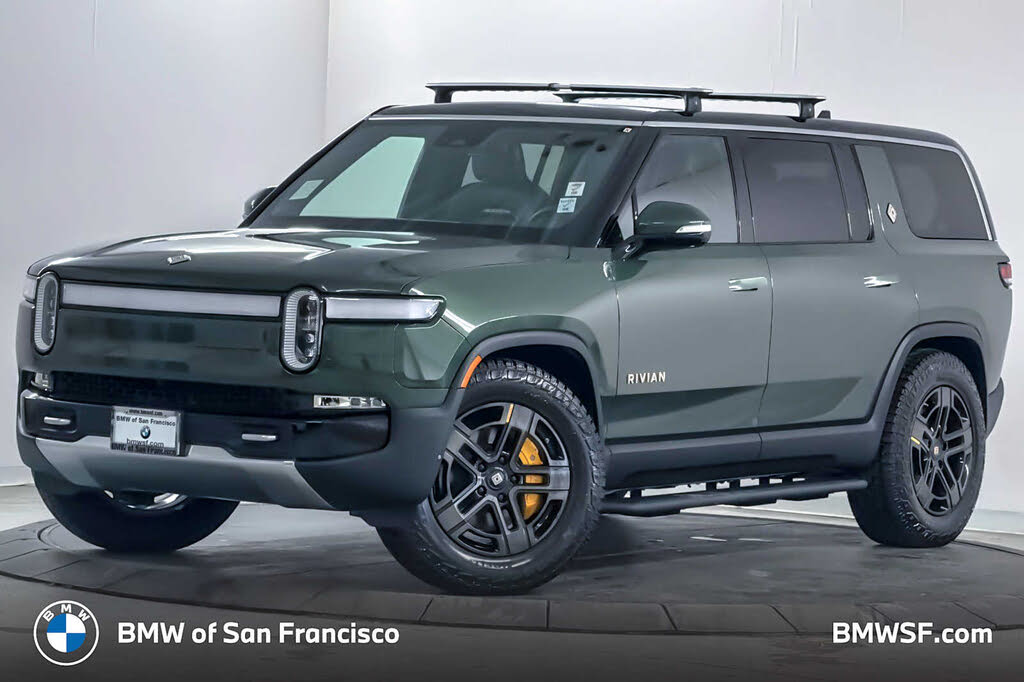 2023 Rivian R1S photo 1