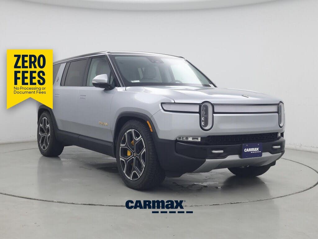 2023 Rivian R1S photo 1