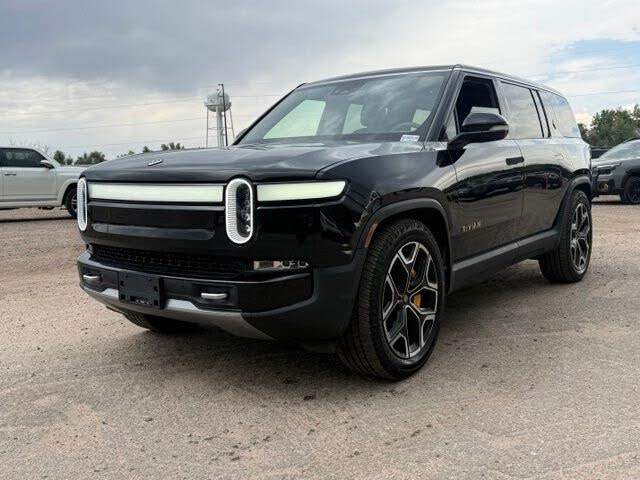 2022 Rivian R1S Launch Edition