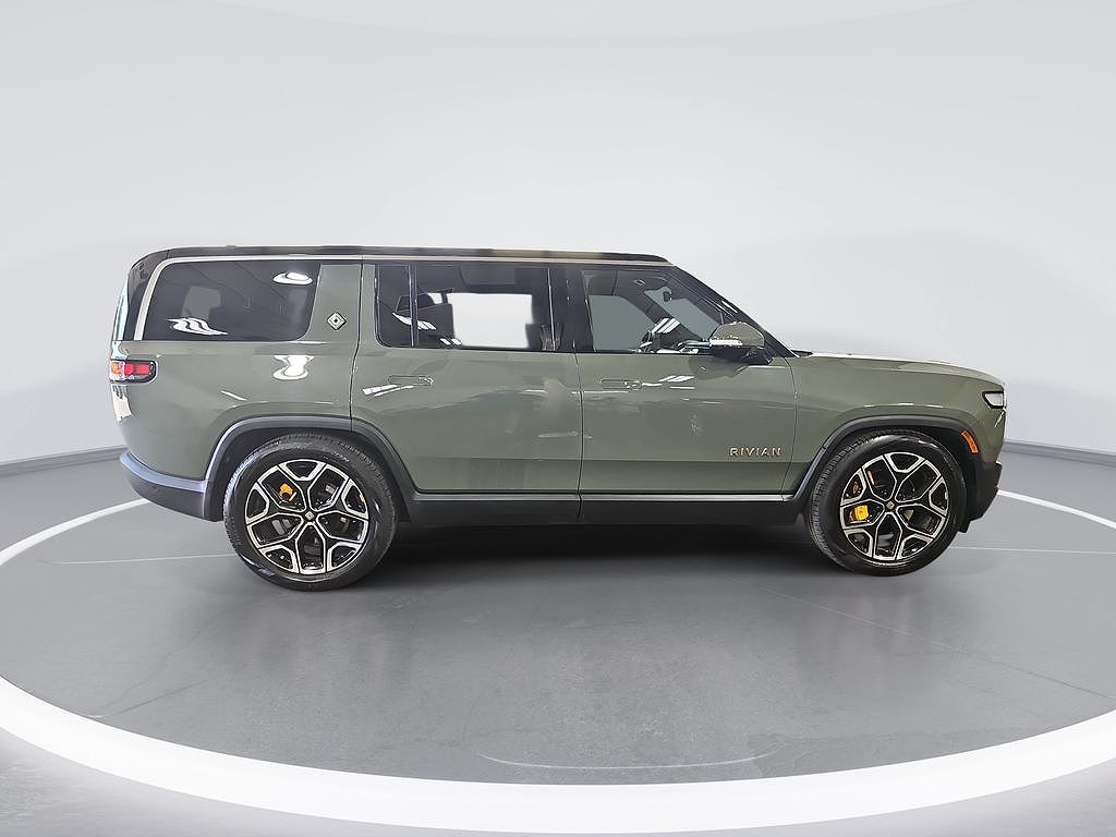 2022 Rivian R1S Launch Edition