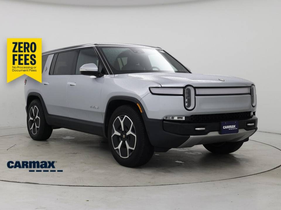 2024 Rivian R1S Adventure