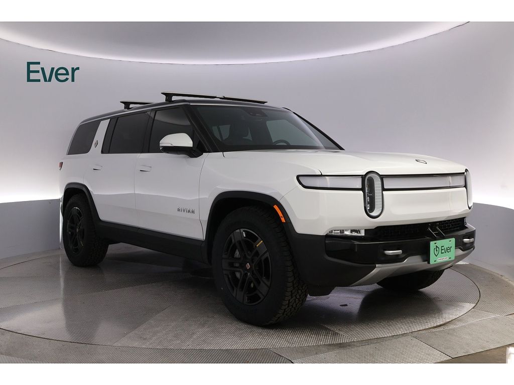 2023 Rivian R1S photo 1