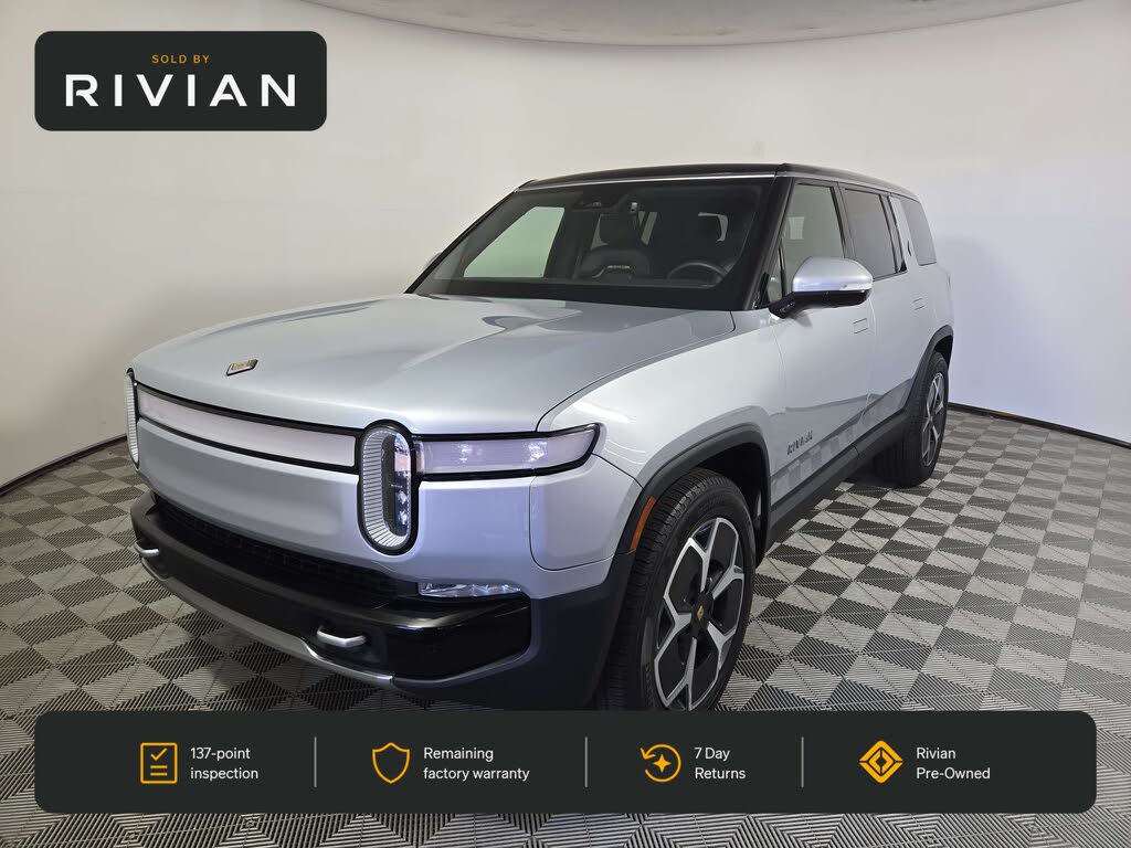 2024 Rivian R1S photo 1