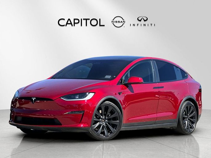 2023 Tesla Model X listing photo