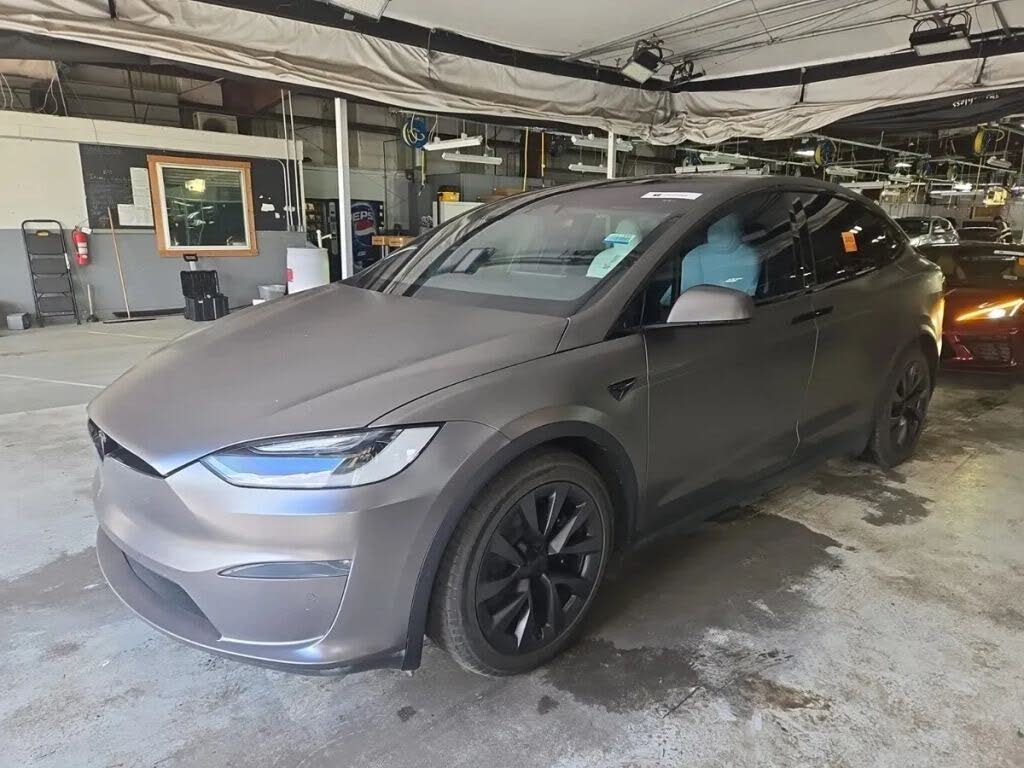 2022 Tesla Model X Plaid