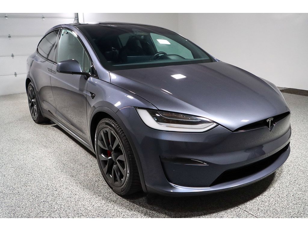 2023 Tesla Model X Plaid AWD W/ AUTOPILOT