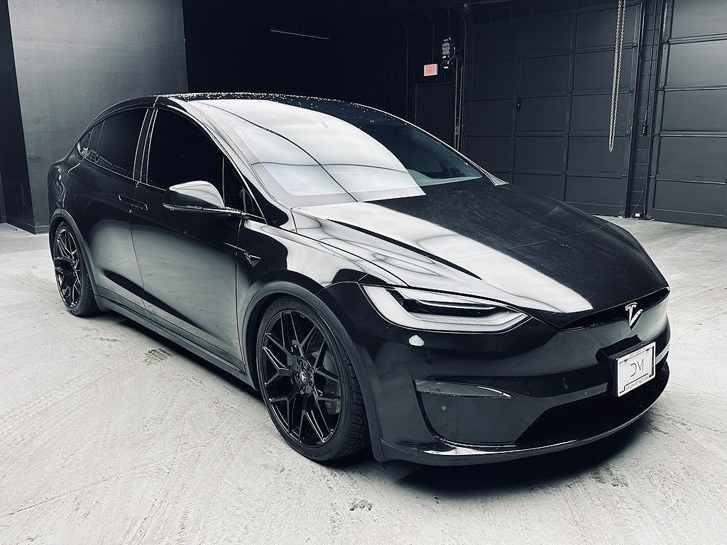 2022 Tesla Model X Plaid