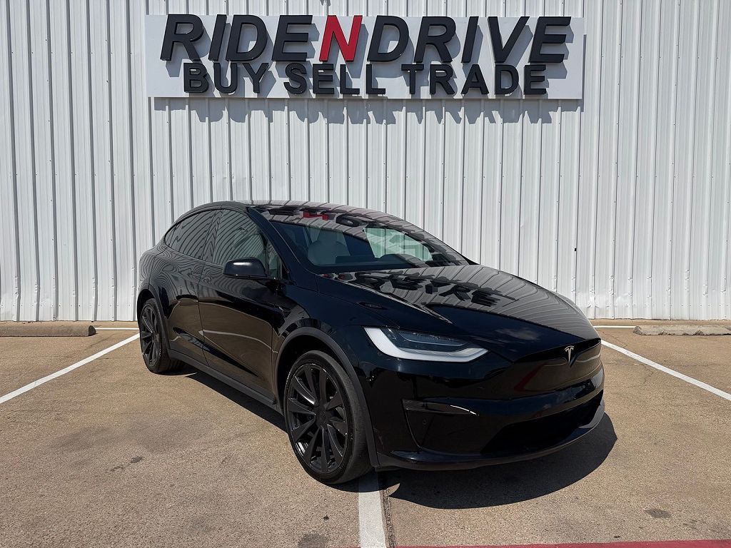 2022 Tesla Model X Plaid