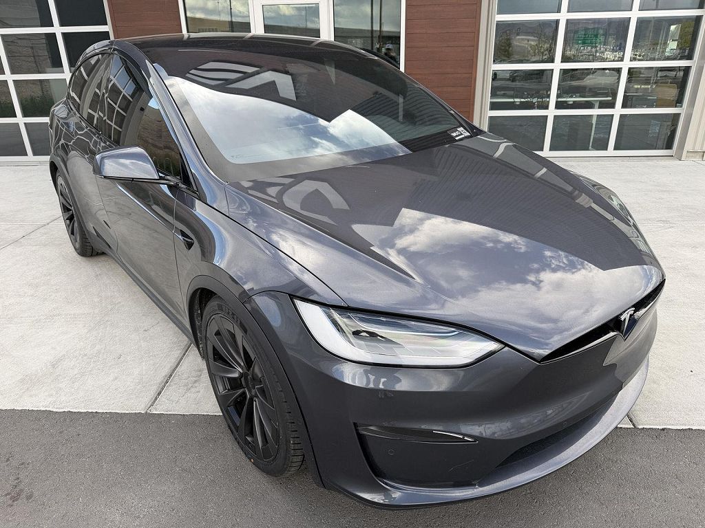 2022 Tesla Model X Plaid