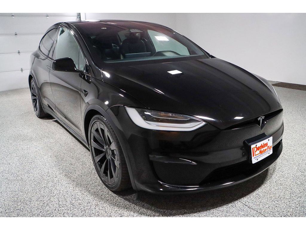 2022 Tesla Model X AWD W/ AUTOPILOT