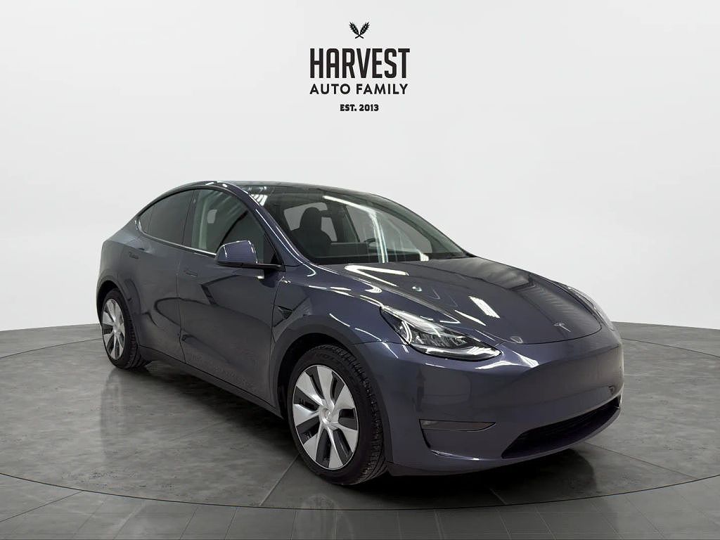 2023 Tesla Model Y Long Range