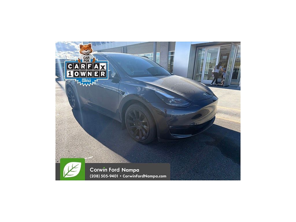 2024 Tesla Model Y Long Range