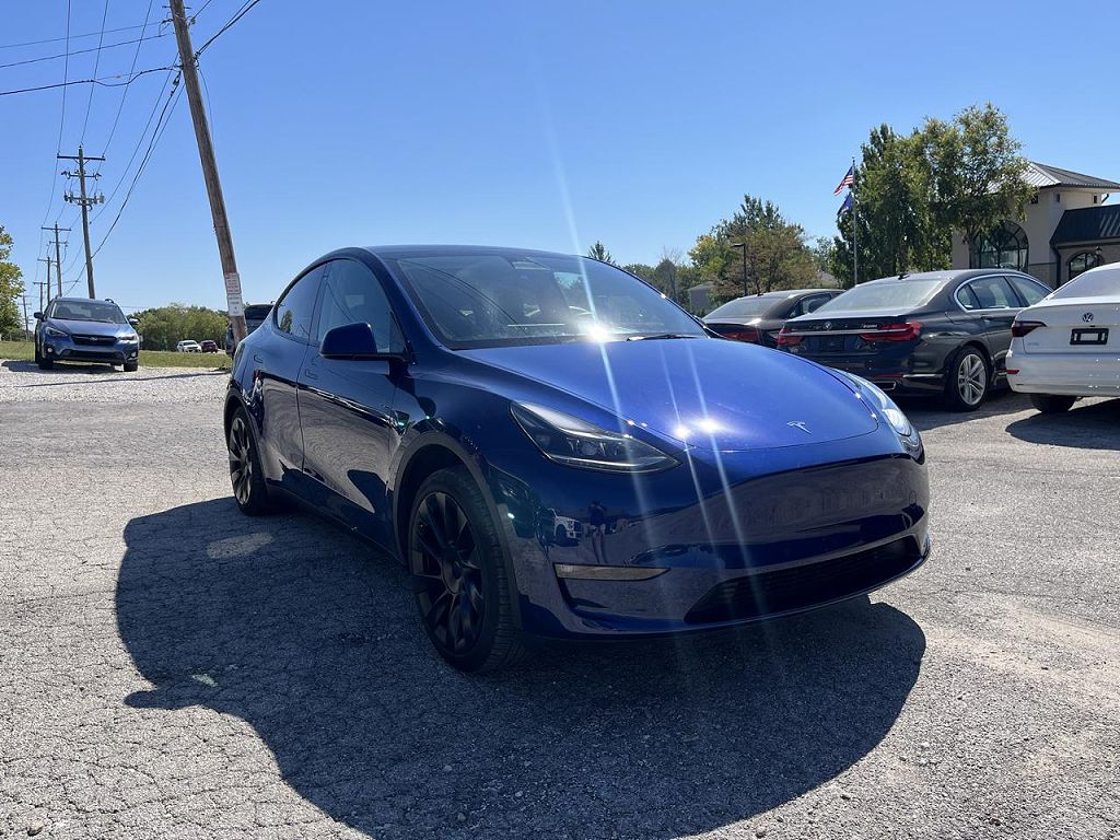 2023 Tesla Model Y Long Range