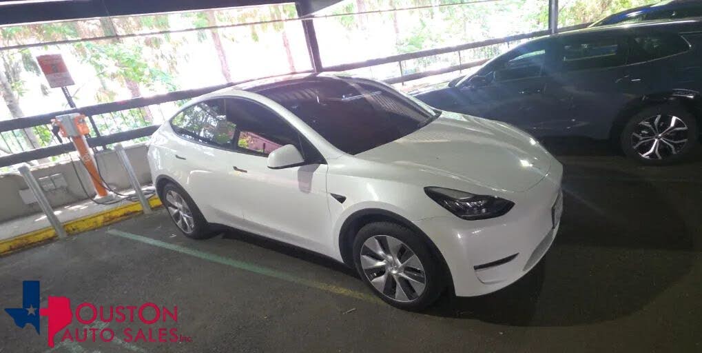 2022 Tesla Model Y Long Range