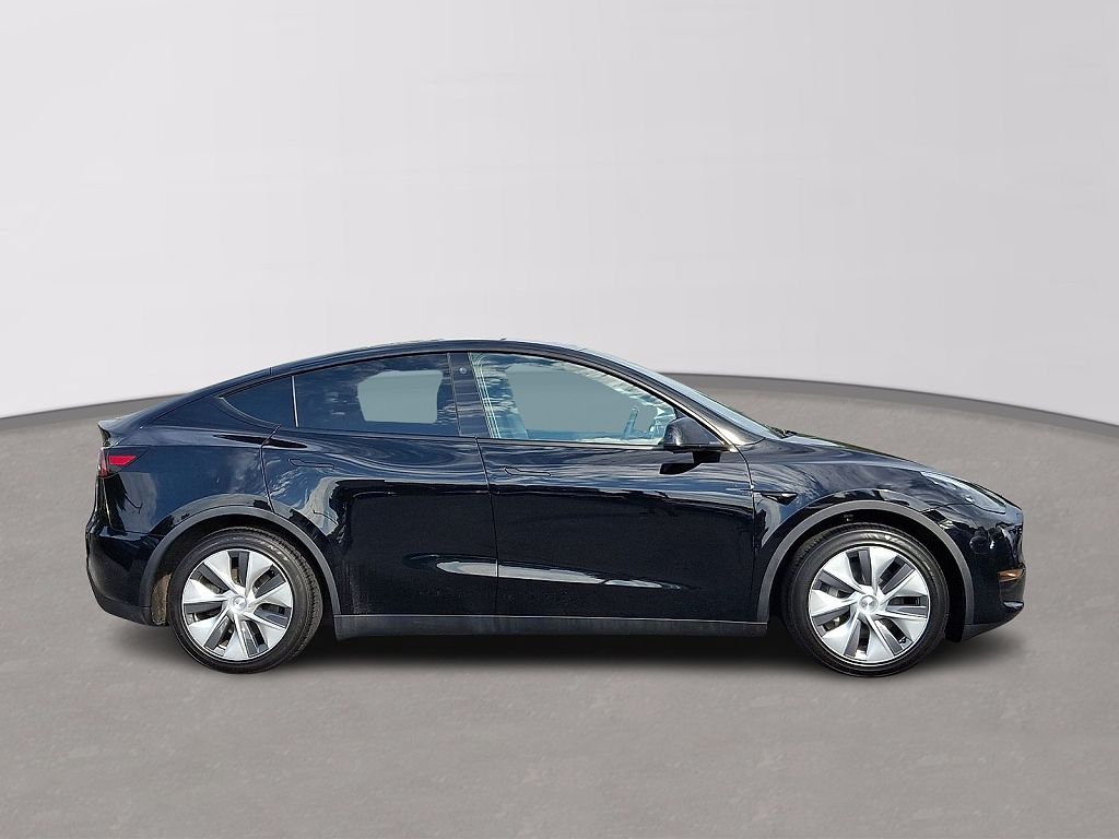 2023 Tesla Model Y AWD